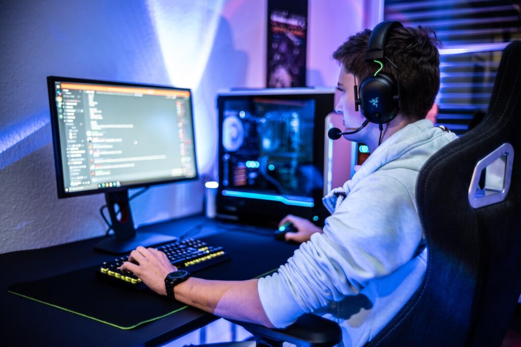 10 Ways To Make Your Game Streaming Channel More Popular 1 ella don 1IsH5qeKOqc unsplash